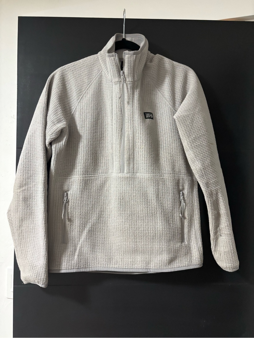 Mountain Hardwear Men's Light Gray Waffle Half-Zip Fleece Pullover